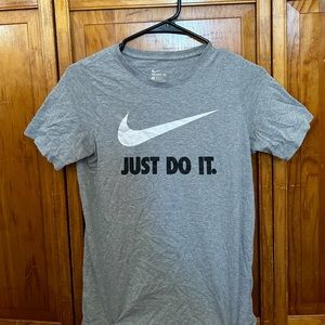 Grey Nike shirt, size: kids L